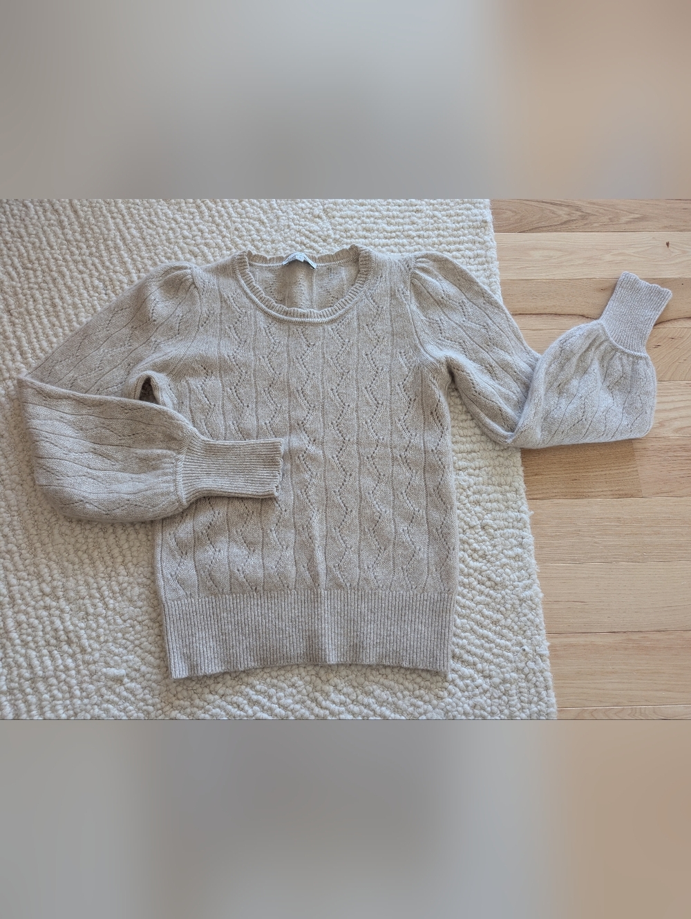 White + Warren Cream Cable Knit Puff-Sleeve Sweater